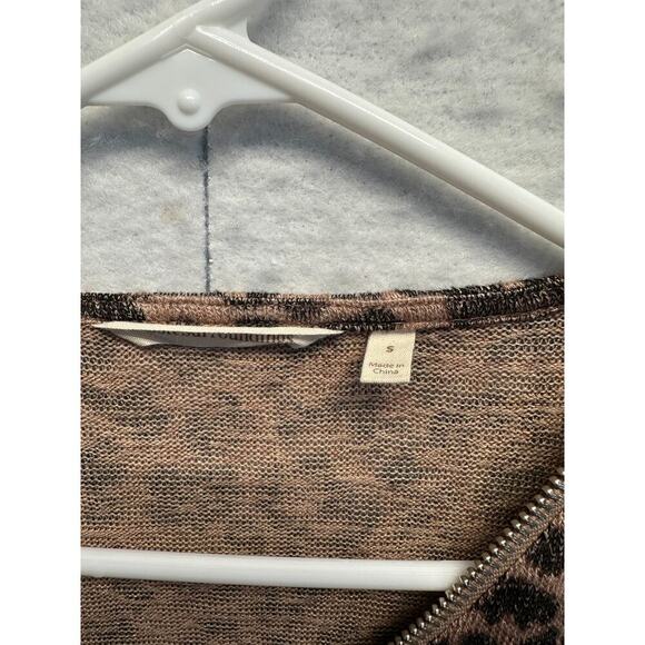 EUC Soft Surroundings Animal Print Valentina Zip Top Sweater Size S Leopard - Picture 3 of 9